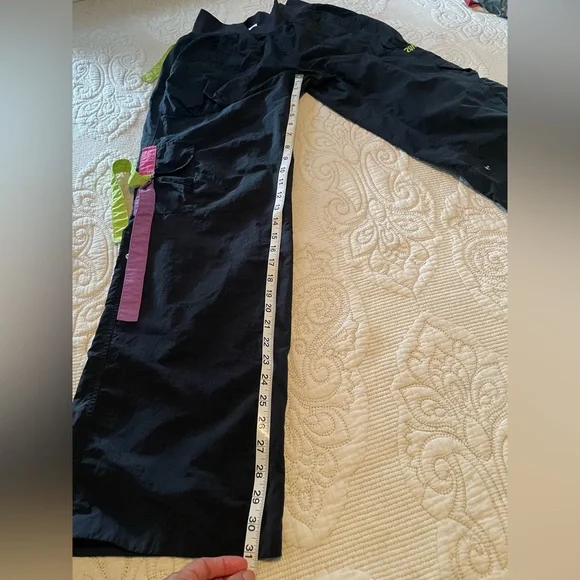 Zumba Fitness Black Cargos - Picture 3 of 8